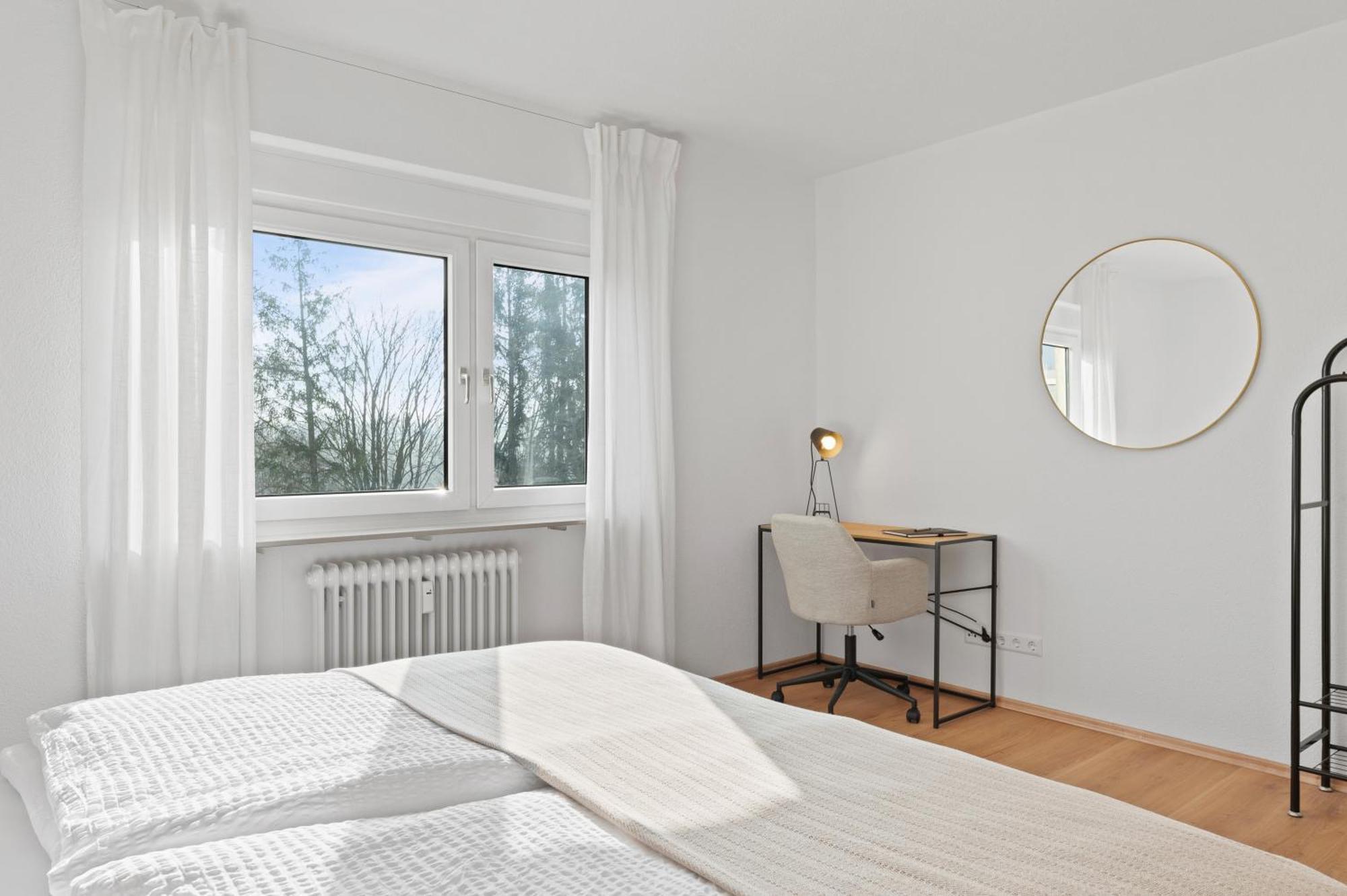 Roomfall Am Kurpark Mit Blick Ins Gruene-Parkplatz-Waschmaschine-Kueche-Wifi บาด รัพเพเนา ภายนอก รูปภาพ